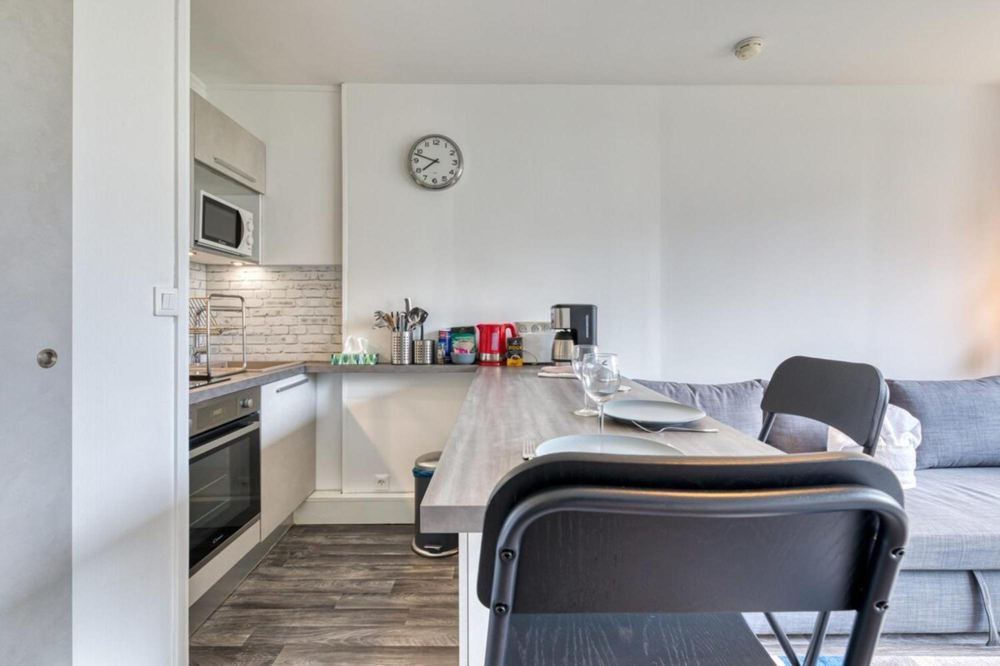 Olivia Studio Avec Place De Parking Rouen Exterior photo